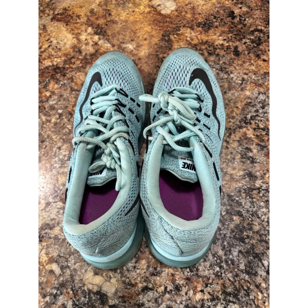 Nike Air Max 2016 Women’s